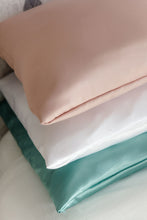 Load image into Gallery viewer, The Twin Satin Pillowcase Set

